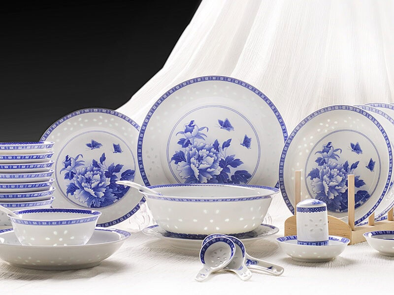 Ceramic Dinnerware Set: Blossoming Prosperity (Floral Motif)