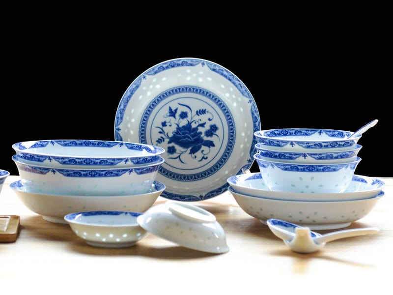 Ceramic Dinnerware Set: Fragrant Jade Tableware (16-piece)
