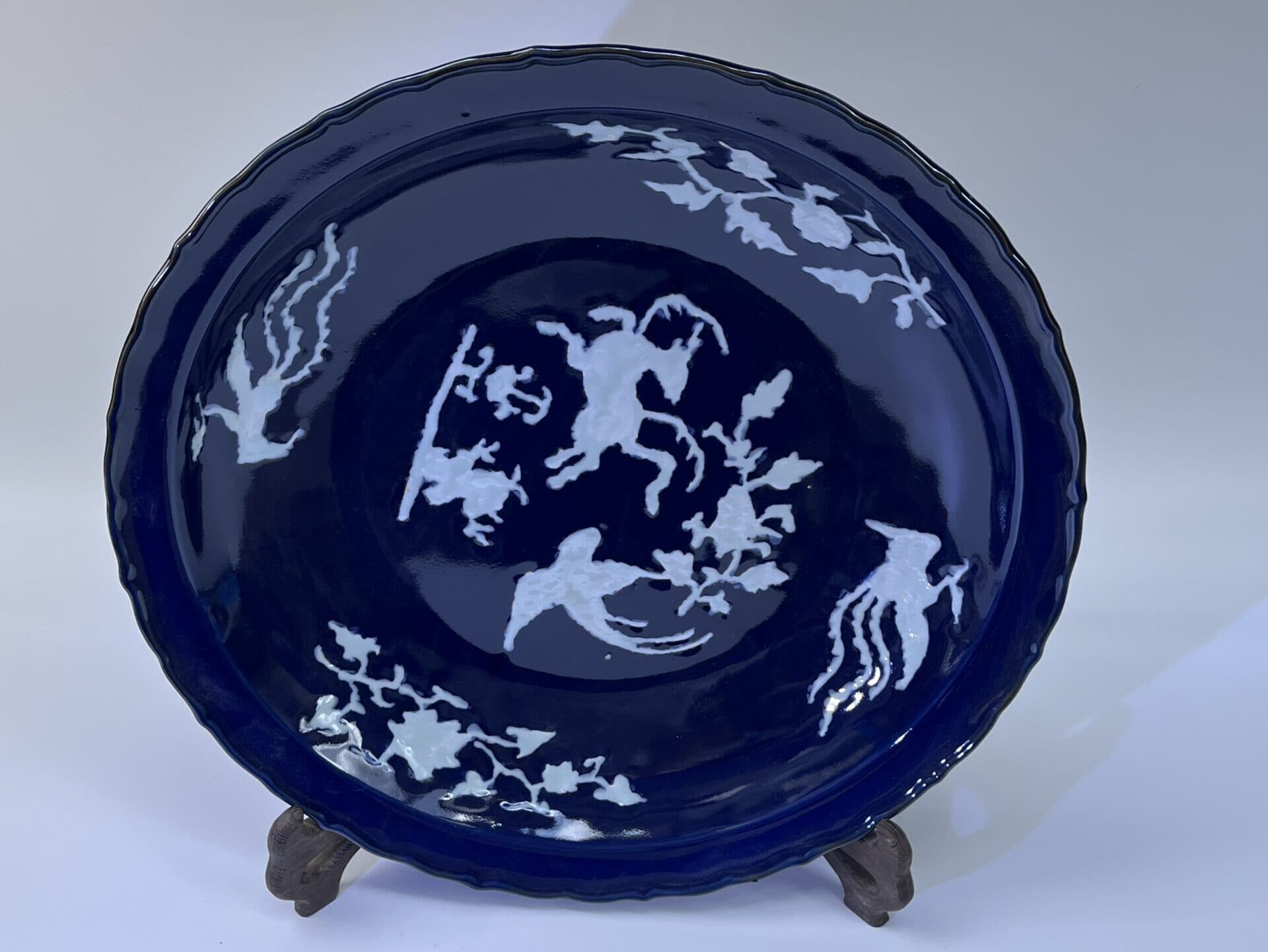 Imitation Ming Xuande Sacrificial Blue Glaze Floral Rim Folded Edge Plate, Reserved White Bird Flower Divine Beast Patterns, Handmade Antique-Style Porcelain Collectible Decor