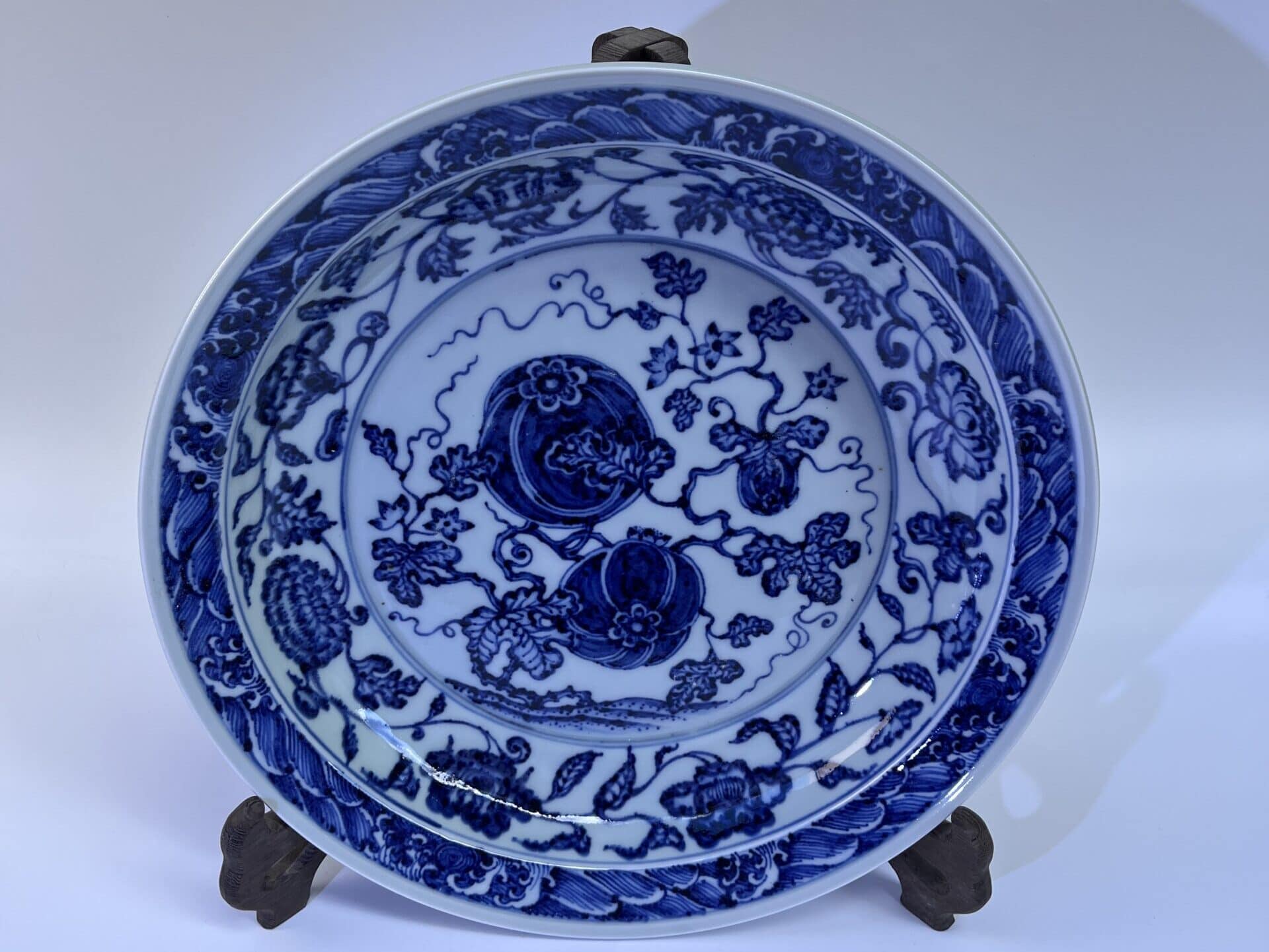 Imitation Ming Xuande Blue-and-White Folded Edge Large Plate with Detached Branch Melon (Watermelon) Pattern, Handmade Antique-style Porcelain