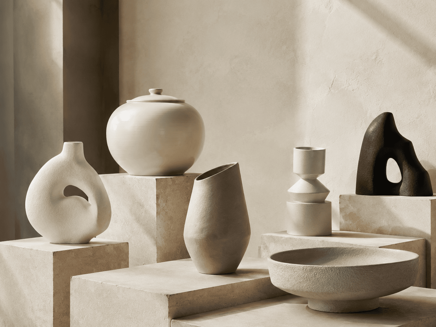 Modern Minimalist Ceramics: Where Simplicity Meets Jingdezhen Craftsmanship