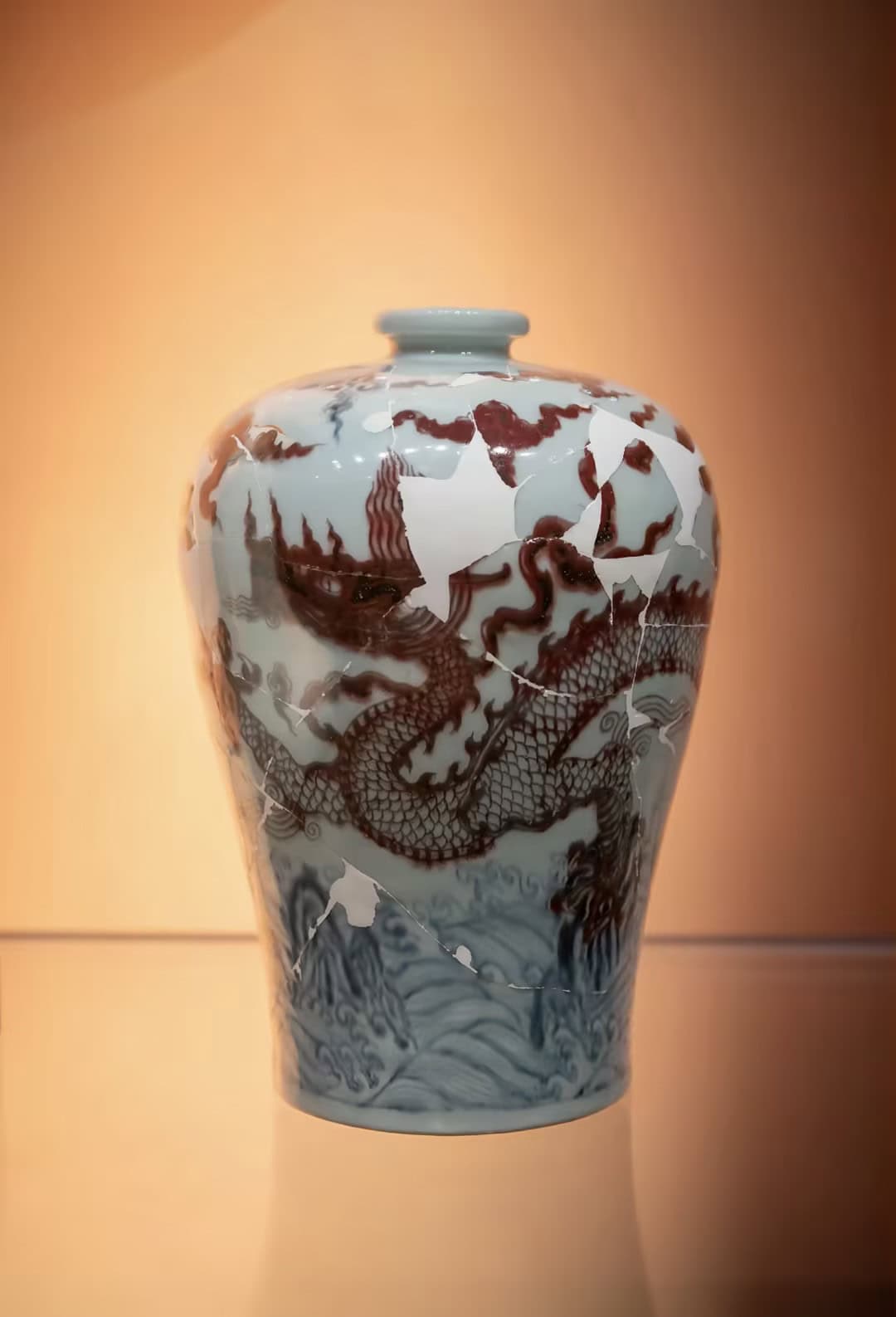 Delta Force × Jingdezhen Imperial Kiln Museum.Bai Li Chu Hong Vase